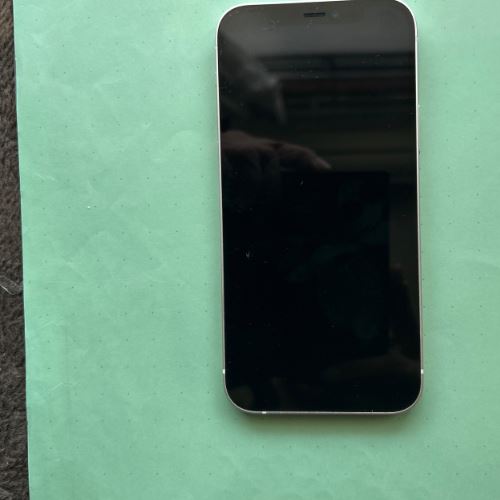 iPhone12 64GB