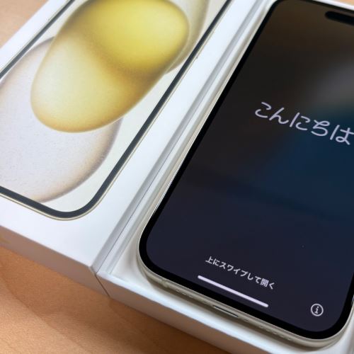 iPhone15 256GB イエロー SIMフリー