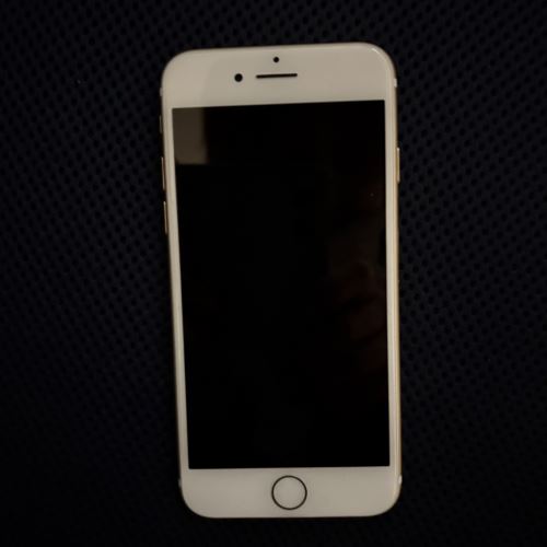 iPhone7 128GB ゴールド