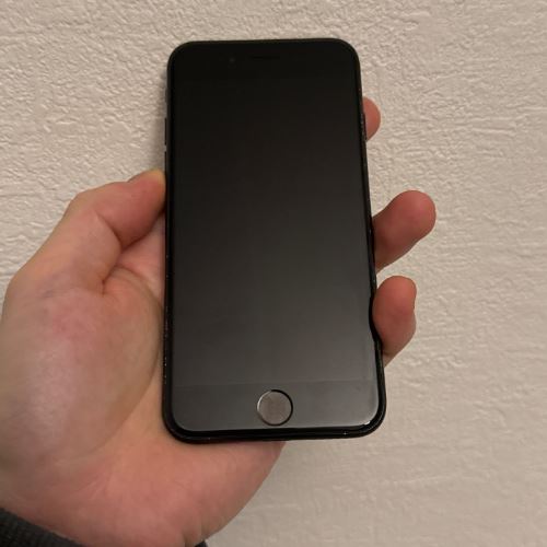 iPhone7 32GB ブラック