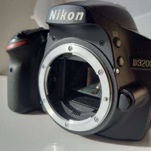 Nikon D3200 ボディ