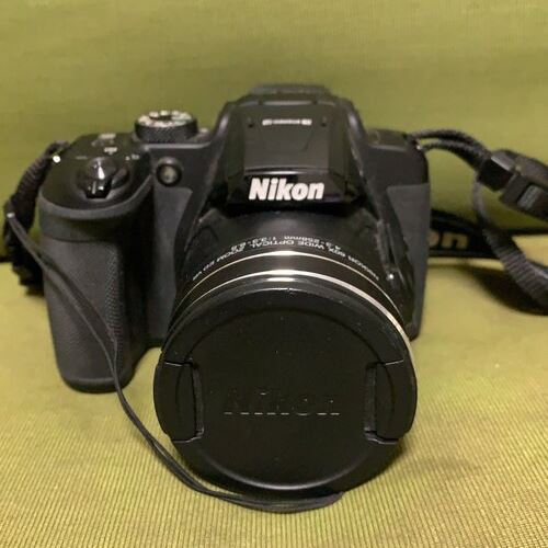 NikonB700デジタルカメラ