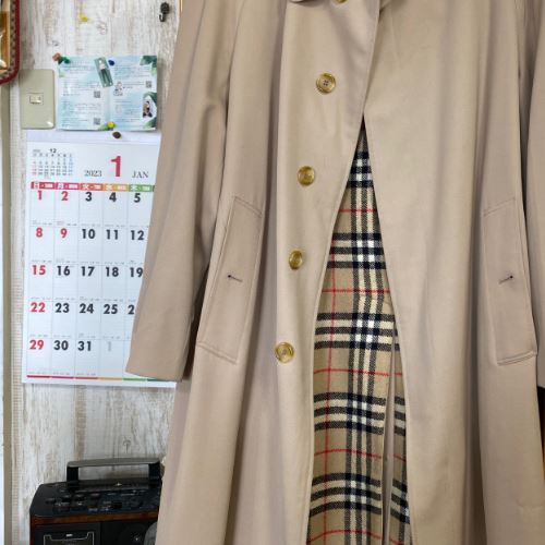 Burberry 、ウールコート
