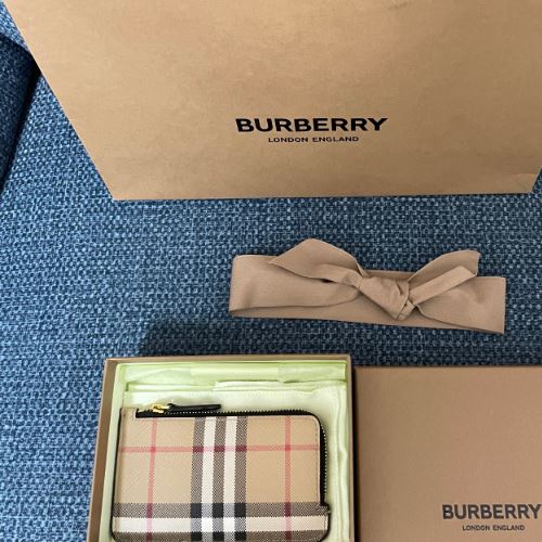 Burberry ミニウォレット