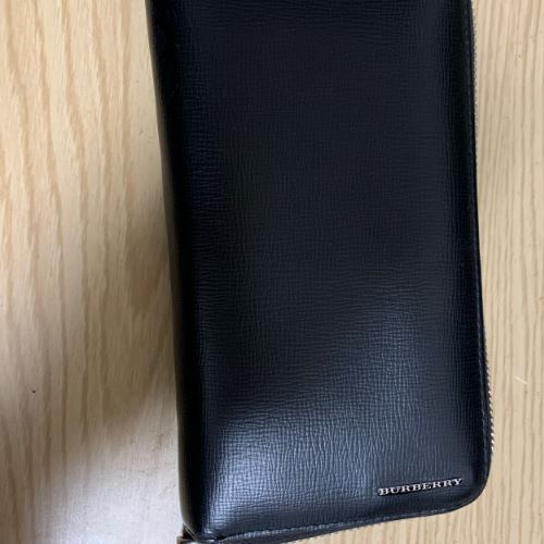 Burberry 長財布