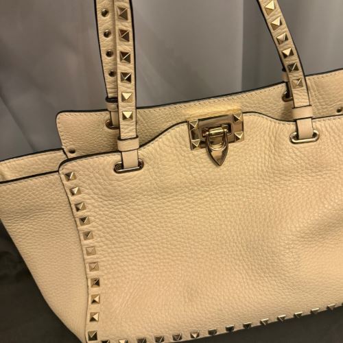 ヴァレンティノ ロックスタッズ