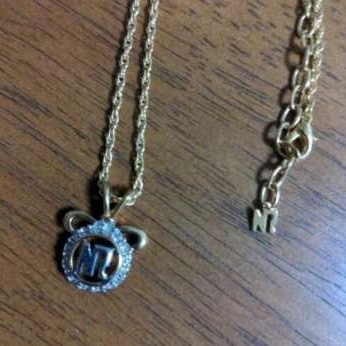 ニナリッチ　ネックレス