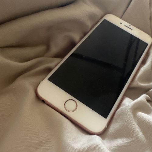iPhone6s 16GB au
