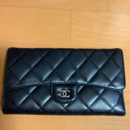 マトラッセ ラムスキン サイフ