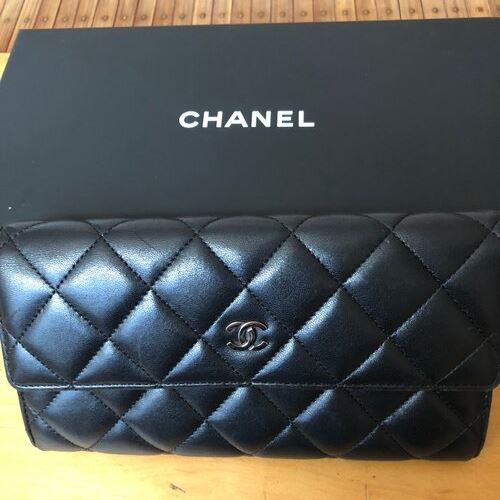 マトラッセ 長財布