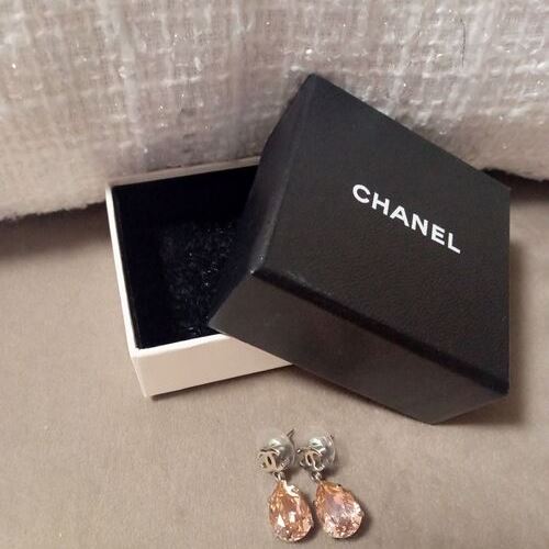 シャネル ピアス