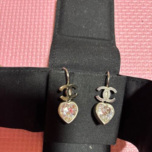 シャネル ピアス