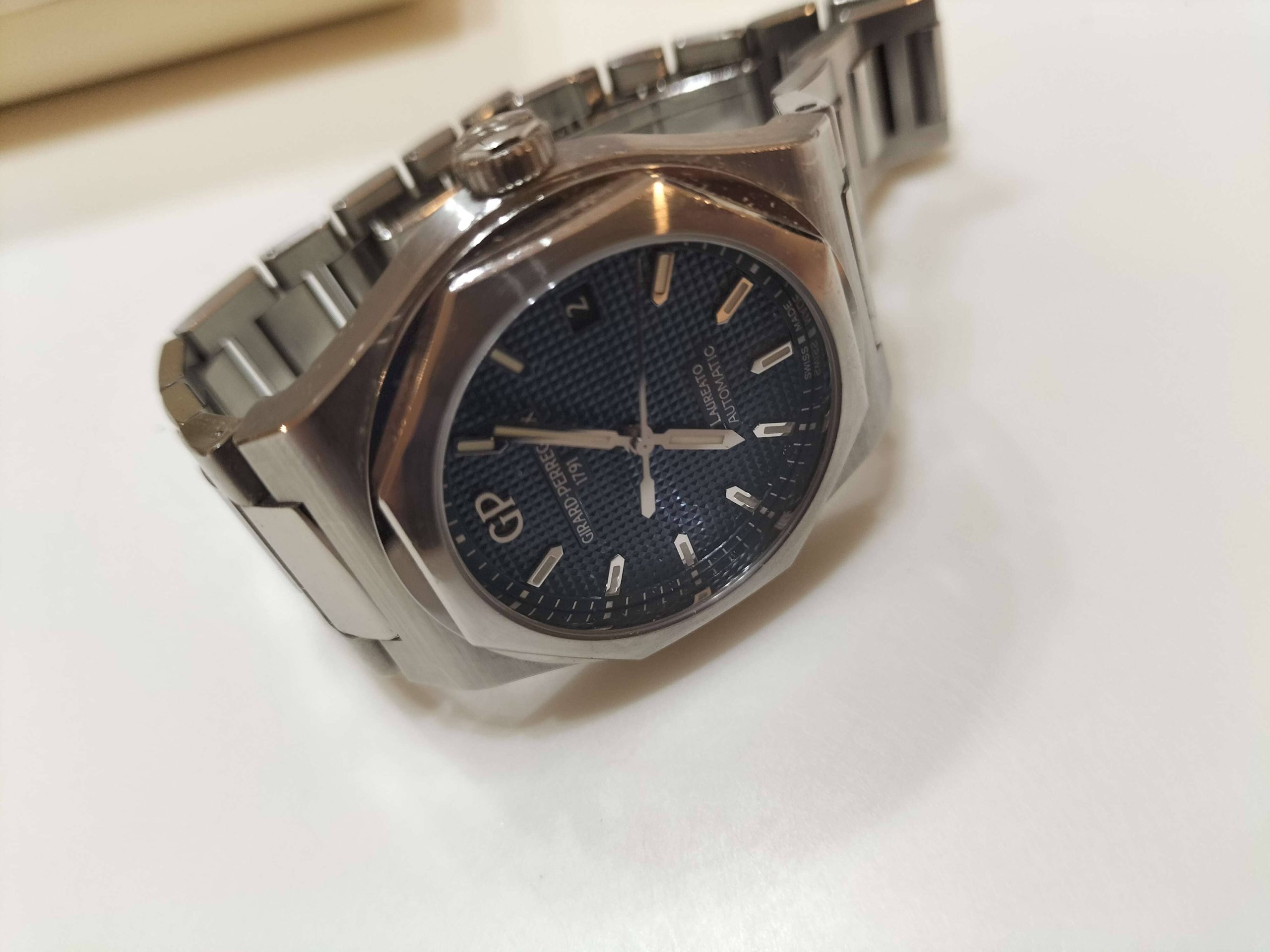 ジラールベルゴ ロレアート 810005 青文字盤 箱あり 保証書なしの画像