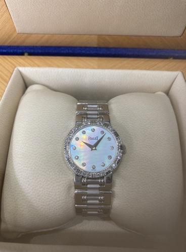 ダンサー (ミニではありません)