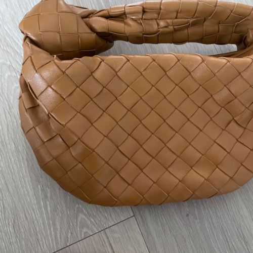 ボッテガ・ヴェネタ