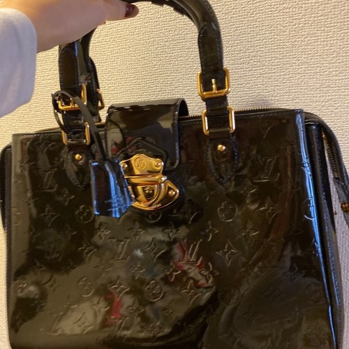 ヴェルニ トート