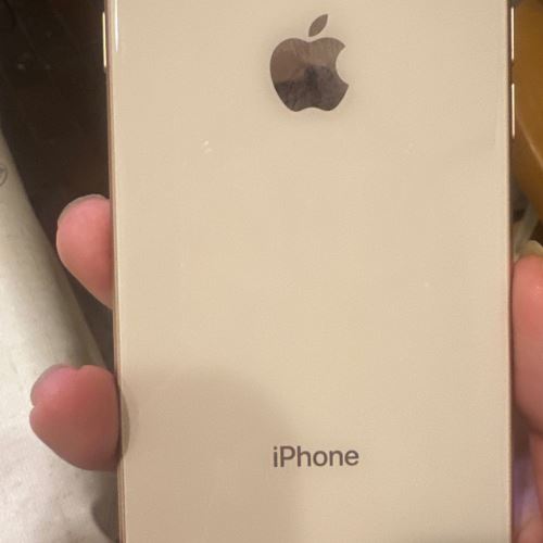 iPhone8 64GB docomo