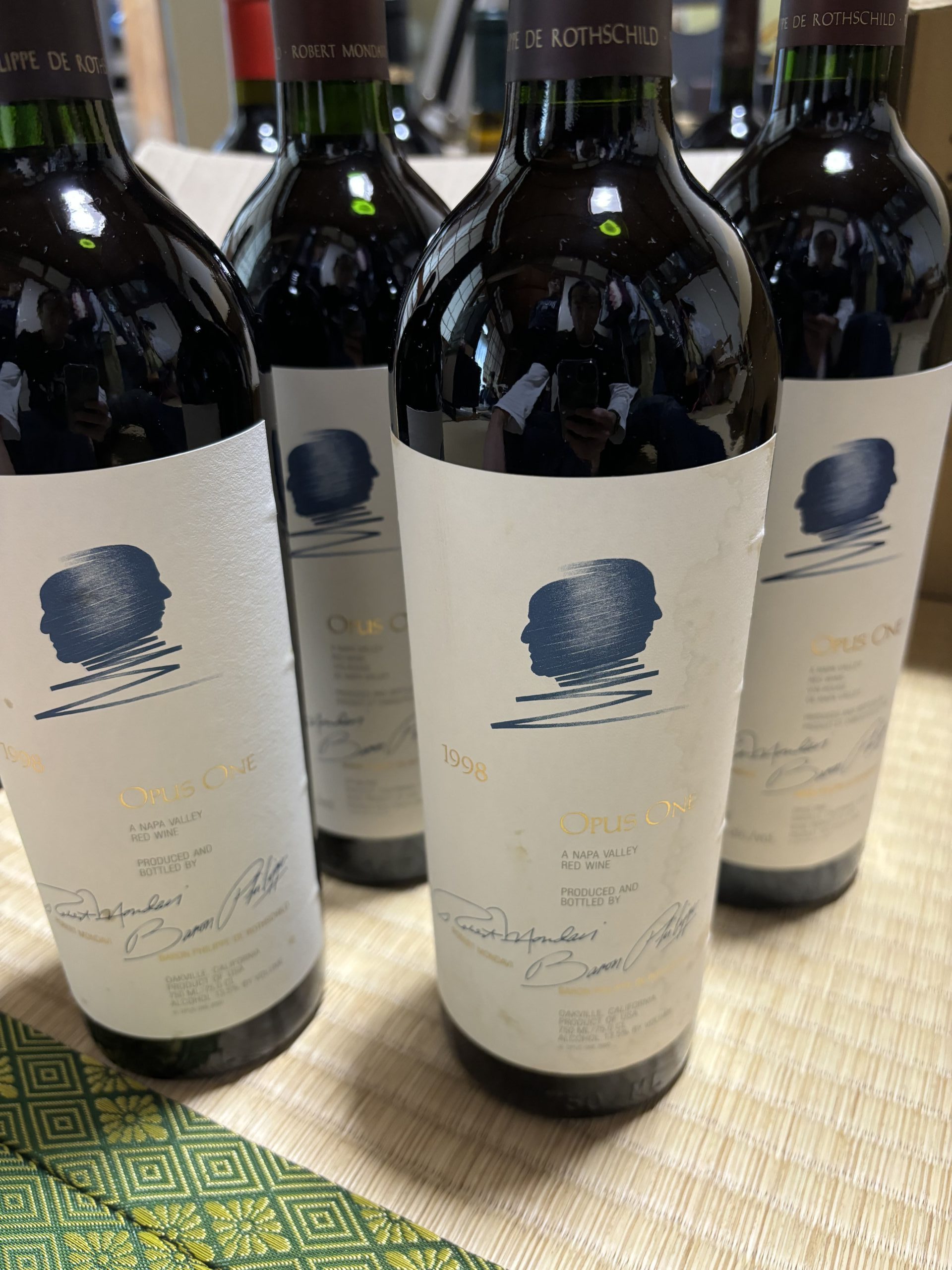 オーパスワンの画像