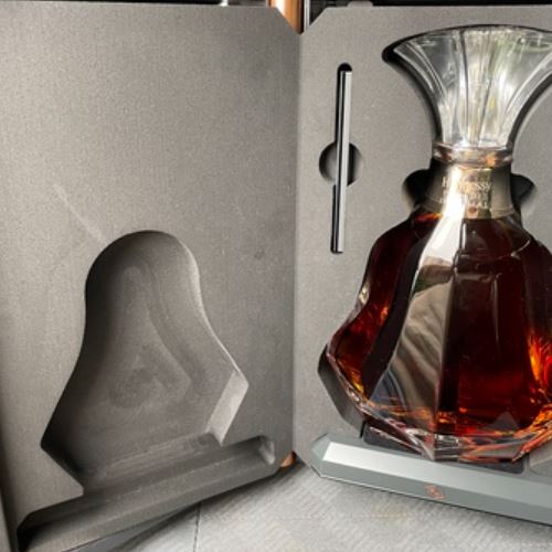 ヘネシーパラディアンペリアル