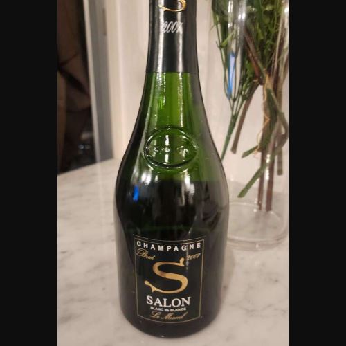 シャンパン サロン