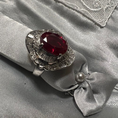 ルビーリングの画像