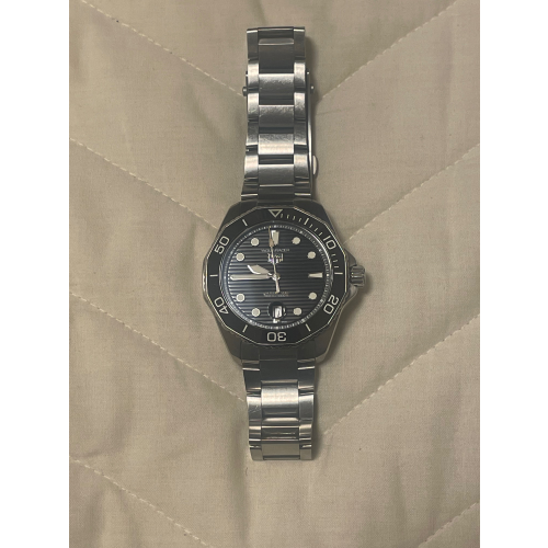 タグホイヤー アクアレーサーの画像