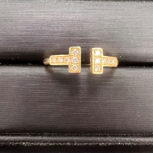 ティファニーTリング