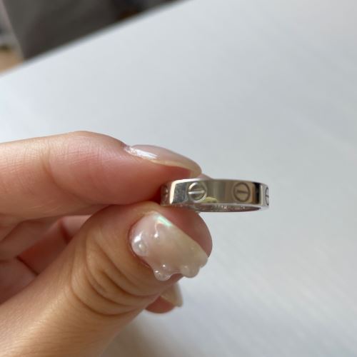 カルティエ　LOVE リング、スモールモデル