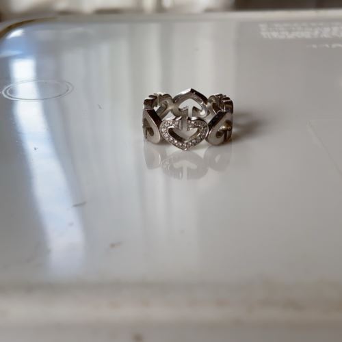 カルティエ　cハート