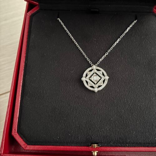 カルティエ インドミステリューズネックレス