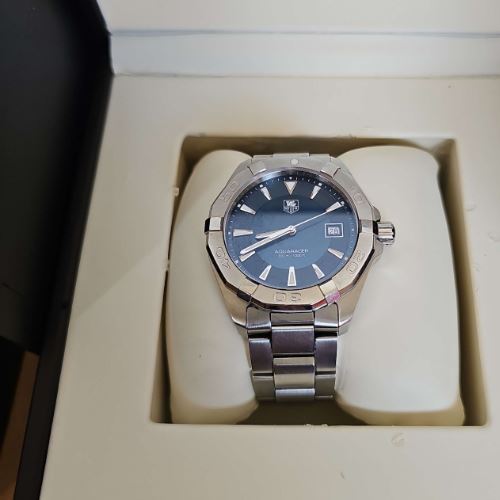 タグホイヤー アクアレーサー