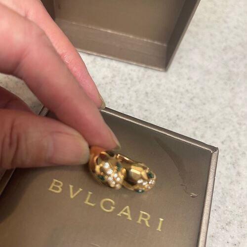 ブルガリピアス