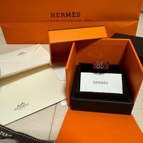 エルメス　シェーヌダンクルディヴィーヌの画像