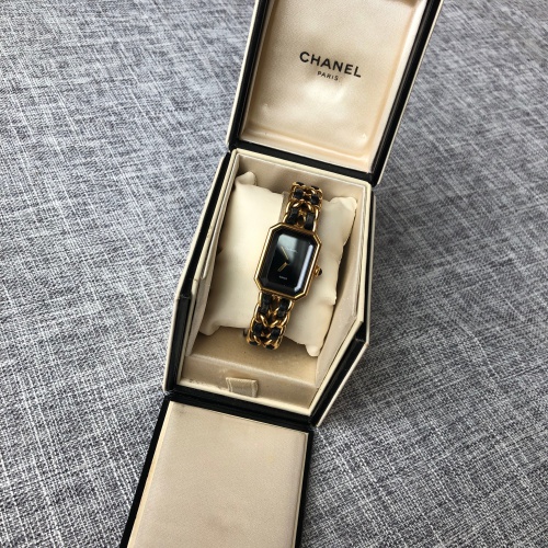 プルミエール クォーツ時計の画像