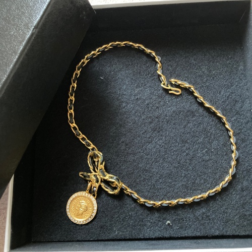 シャネルチョーカーの画像