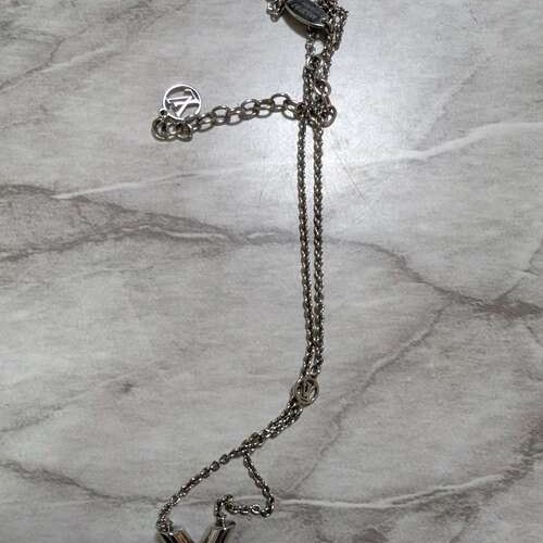 ルイビィトンシルバーネックレス