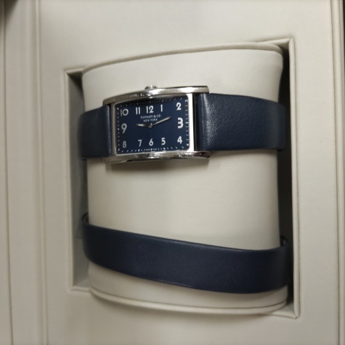 ティファニーティファニーTIFFANYイーストウエスト34677344の画像