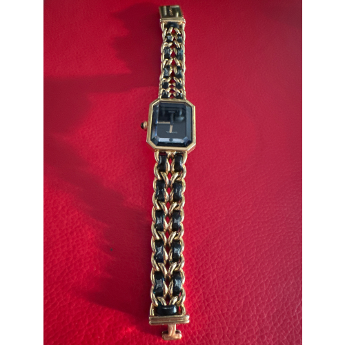 シャネル プルミエールの画像