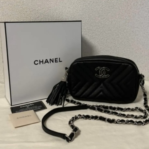CHANEL Vステッチ チェーンショルダーバッグ ヴィンテージの画像