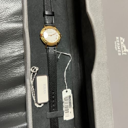 エルメス　ルバン　ゴールド