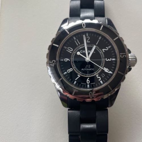 シャネル J12
