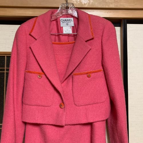 シャネルスーツ