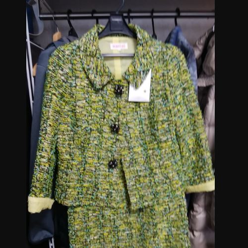 YUKI TORIIレディーススーツ