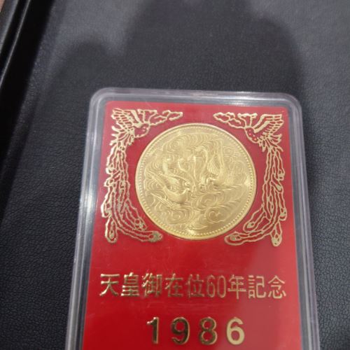 天皇陛下御在位60年記念金貨