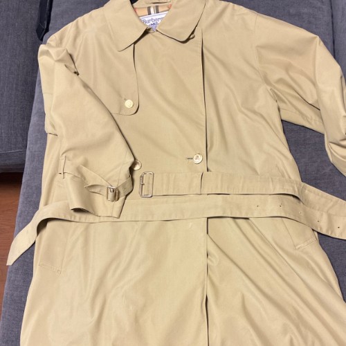 Burberry トレンチコート