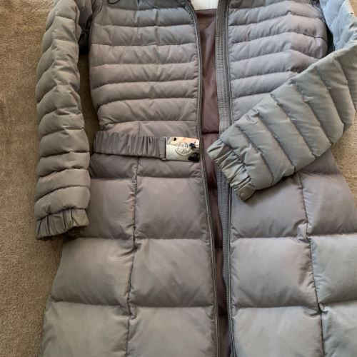 ダウンジャケット