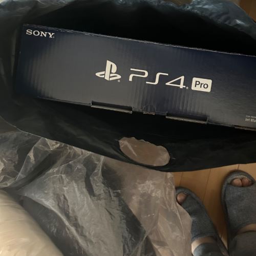 プレステ4 プロ
