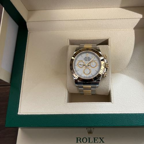 白デイトナコンビ