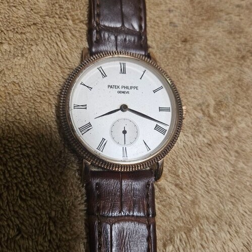 パテックフィリップ カラトラバ ふめい