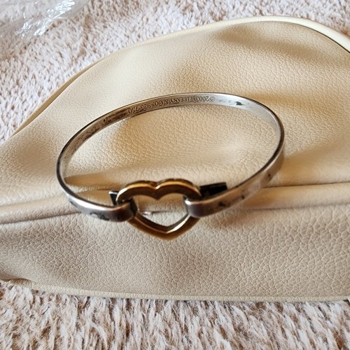 ティファニー ハートバングル